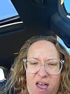 julimonroe online show from 13, 3, 2025