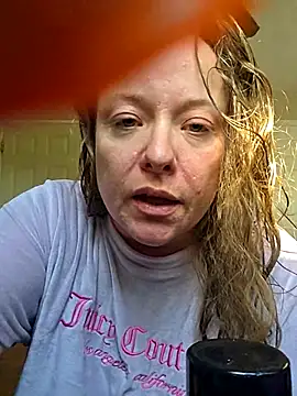 julimonroe online show from 25, 10, 2025