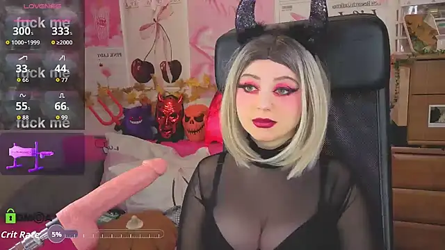 StellaMilla online show from 30, 10, 2025