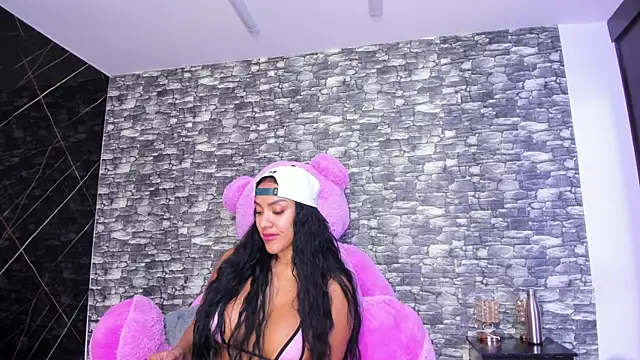 Snapshot of HeidyWillss chatting on 9, 1, 2025 HeidyWillss online show from 9, 1, 2025