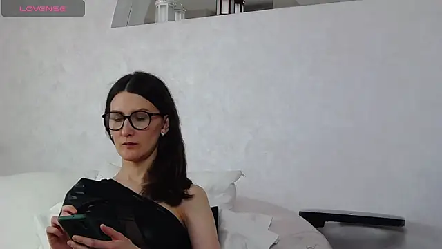 Mistress Pamela online show from 7, 2, 2025