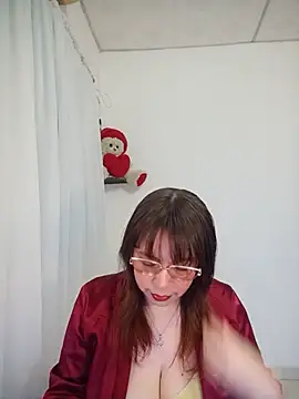 Snapshot of lorenitabella chatting on 2, 7, 2026 lorenitabella online show from 2, 7, 2026