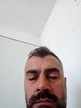 Snapshot of kevgir08 chatting on 20, 7, 2026 kevgir08 online show from 20, 7, 2026