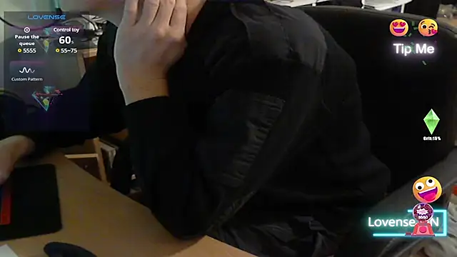 Snapshot of sexmenlion chatting on 6, 1, 2025 sexmenlion online show from 6, 1, 2025