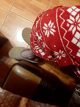 feet toes online show from 2, 12, 2024