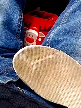 feet toes online show from 14, 3, 2025