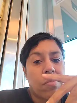 Molly newman6 online show from 4, 11, 2025