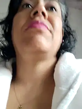 Molly newman6 online show from 9, 2, 2026