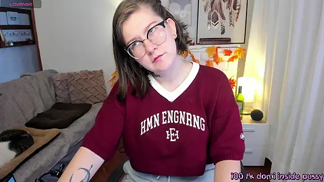 Snapshot of HunnyyLove chatting on 9, 3, 2025 HunnyyLove online show from 9, 3, 2025