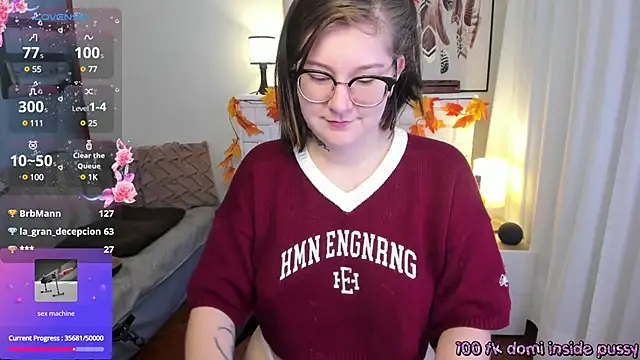 Snapshot of HunnyyLove chatting on 9, 3, 2025 HunnyyLove online show from 9, 3, 2025