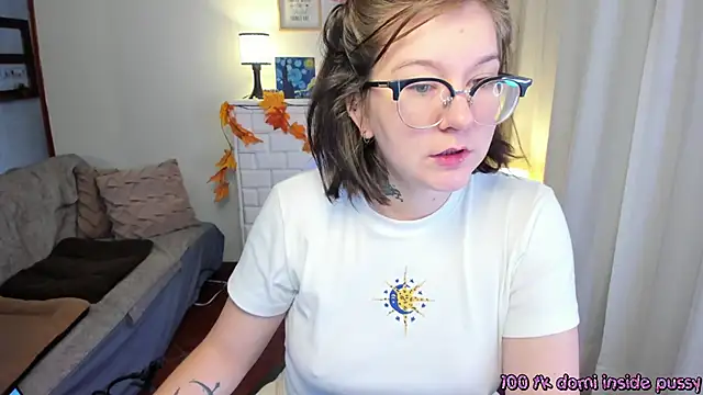 Snapshot of HunnyyLove chatting on 16, 3, 2025 HunnyyLove online show from 16, 3, 2025