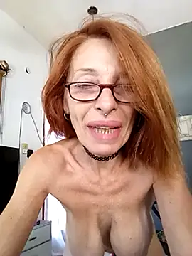 Snapshot of FrozenWaffle chatting on 7, 2, 2025 FrozenWaffle online show from 7, 2, 2025