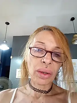 Snapshot of FrozenWaffle chatting on 26, 2, 2025 FrozenWaffle online show from 26, 2, 2025