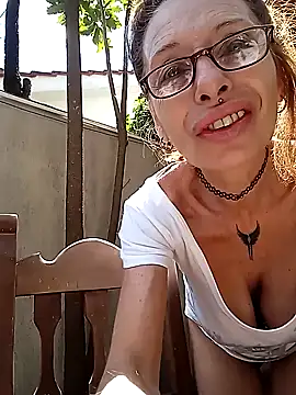 Snapshot of FrozenWaffle chatting on 15, 3, 2025 FrozenWaffle online show from 15, 3, 2025