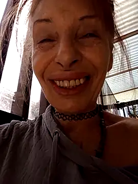 FrozenWaffle online show from 10, 3, 2026