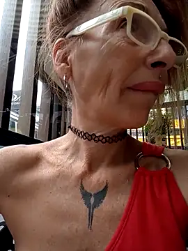 FrozenWaffle online show from 1, 4, 2026