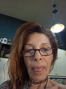 Snapshot of FrozenWaffle chatting on 28, 6, 2026 FrozenWaffle online show from 28, 6, 2026