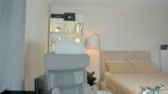 JohannaRodriguez69 online show from 25, 11, 2025