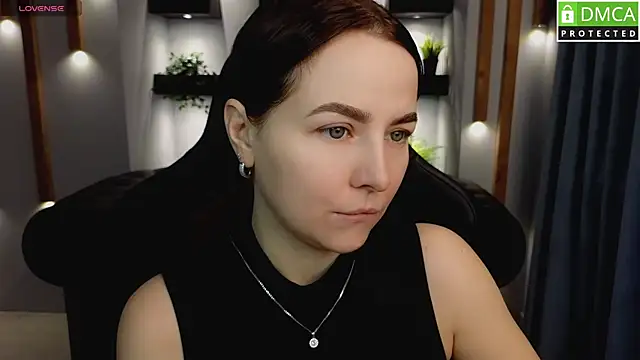 Snapshot of Mira_Mermayd chatting on 2, 2, 2025 Mira Mermayd online show from 2, 2, 2025