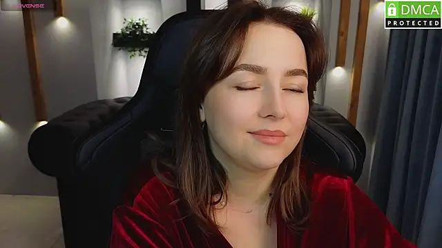 Snapshot of Mira_Mermayd chatting on 6, 3, 2025 Mira Mermayd online show from 6, 3, 2025