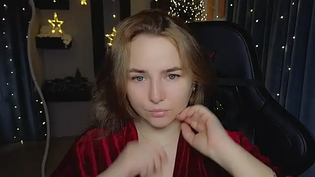 Snapshot of Mira_Mermayd chatting on 20, 12, 2025 Mira Mermayd online show from 20, 12, 2025