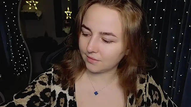 Snapshot of Mira_Mermayd chatting on 23, 12, 2025 Mira Mermayd online show from 23, 12, 2025