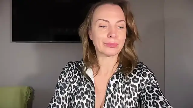 Snapshot of RachellAmazing chatting on 14, 11, 2025 RachellAmazing online show from 14, 11, 2025