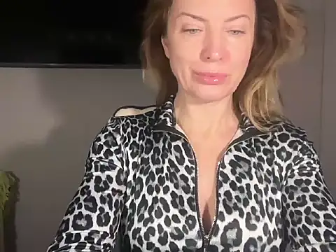 Snapshot of RachellAmazing chatting on 15, 11, 2025 RachellAmazing online show from 15, 11, 2025