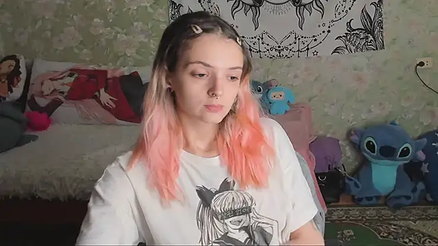 Cutie Adelia online show from 8, 10, 2025