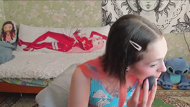 Cutie Adelia online show from 25, 3, 2026