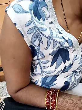 Diya 143 online show from 15, 10, 2025