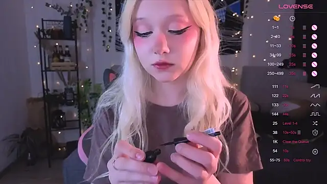 IrmaBell online show from 11, 11, 2025