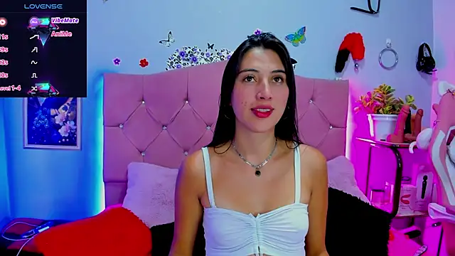 Snapshot of brenda_moris01 chatting on 22, 1, 2025 brenda moris01 online show from 22, 1, 2025