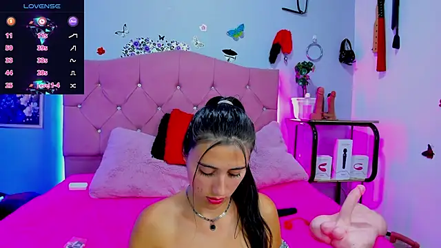 Snapshot of brenda_moris01 chatting on 25, 1, 2025 brenda moris01 online show from 25, 1, 2025