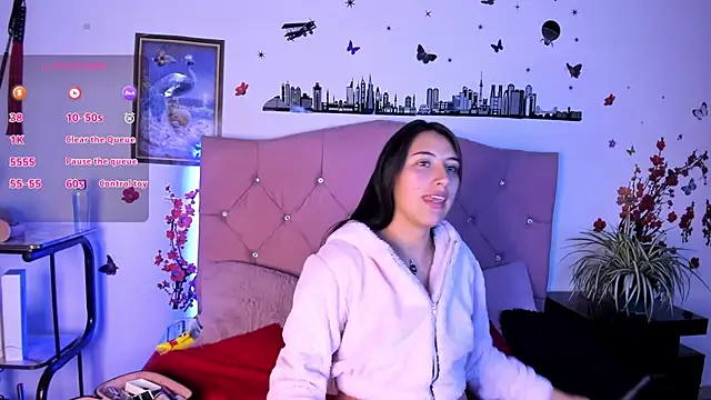 Snapshot of brenda_moris01 chatting on 18, 9, 2025 brenda moris01 online show from 18, 9, 2025