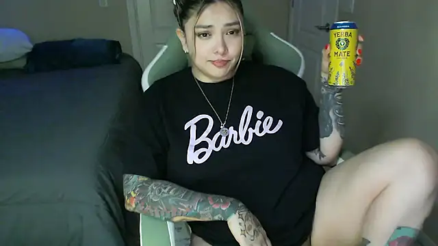 nativepumpkin95 online show from 12, 3, 2025