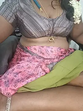 Snapshot of Tamil-hotwife chatting on 3, 7, 2026 Tamil-hotwife online show from 3, 7, 2026