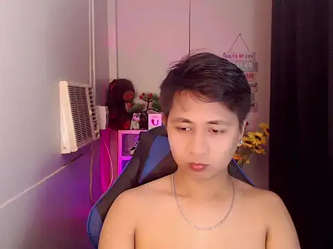 khael moreno online show from 18, 11, 2025