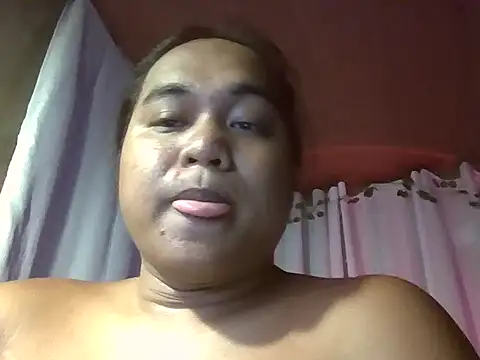 Snapshot of bettina_love chatting on 30, 4, 2026 bettina love online show from 30, 4, 2026