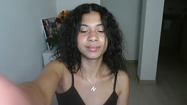 dark enchantress  online show from 20, 1, 2025