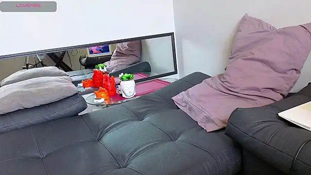 Snapshot of Matiashorney chatting on 21, 10, 2025 Matiashorney online show from 21, 10, 2025