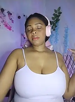 collegechica online show from 2, 10, 2025