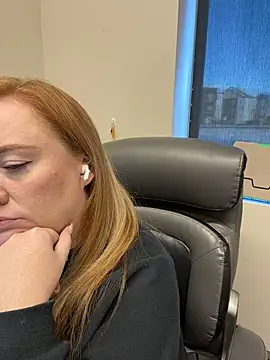 Snapshot of cinnatitties chatting on 8, 1, 2026 cinnatitties online show from 8, 1, 2026