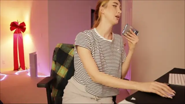 Alexa Lover Ra online show from 16, 12, 2024