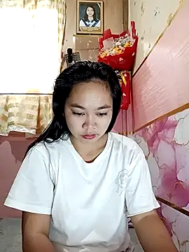 Snapshot of Hotbaby_1523 chatting on 29, 4, 2026 Hotbaby 1523 online show from 29, 4, 2026