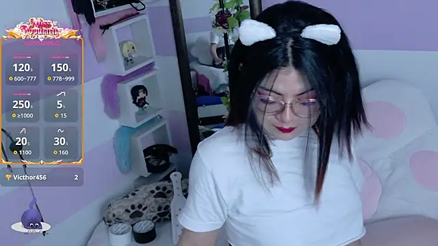 Catwhite  online show from 3, 2, 2026