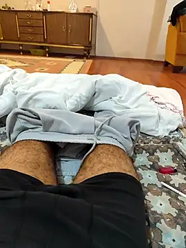 Snapshot of By_izmirli3535 chatting on 4, 12, 2025 By izmirli3535 online show from 4, 12, 2025