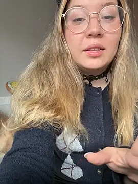 Darling XXX online show from 16, 6, 2026