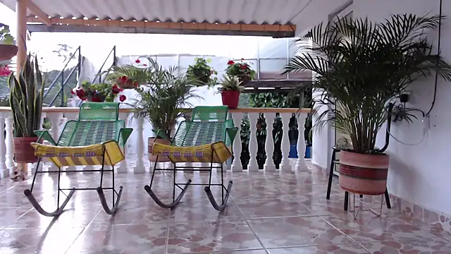 maya hottt online show from 18, 12, 2025