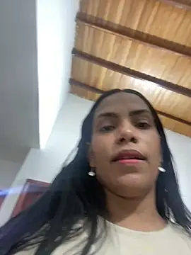Snapshot of ArielleMillerr chatting on 27, 1, 2025 ArielleMillerr online show from 27, 1, 2025